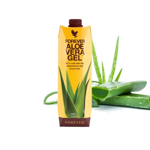 Cutie de Forever Aloe Vera Gel impreuna cu frunze de aloe